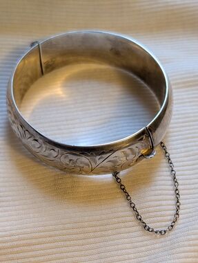 Mid-Century Sterling Silver Bangle by Burkhardt Jewellers - Canada 1950s